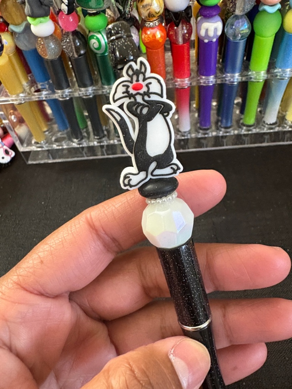 Looney Tunes character Sylvester the Cat Black Glitter Pen